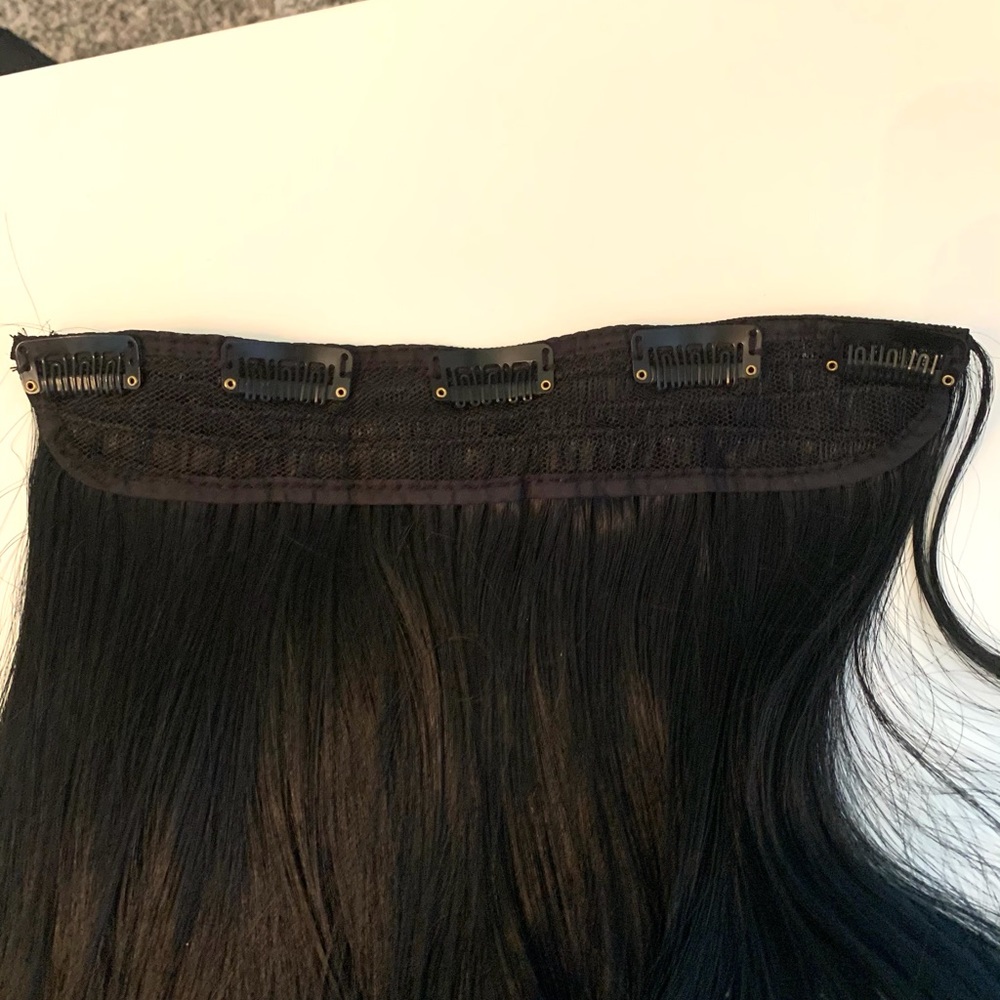 Clip In Hair Extension - Picture 5 of 5